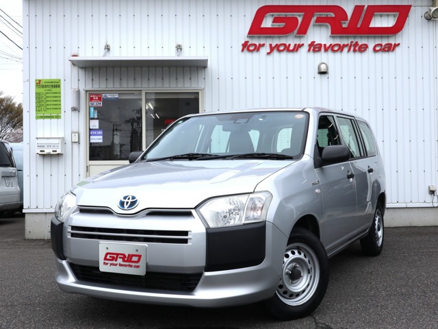 Toyota Succeed Van 1