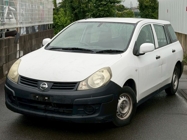 2013 Nissan AD