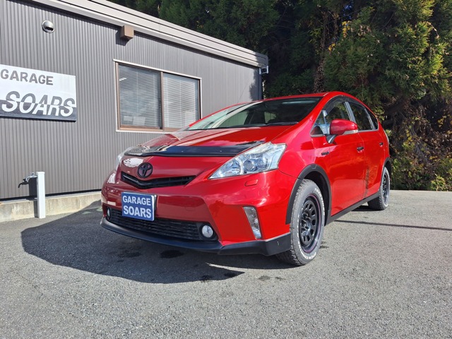 2012 Toyota Prius α