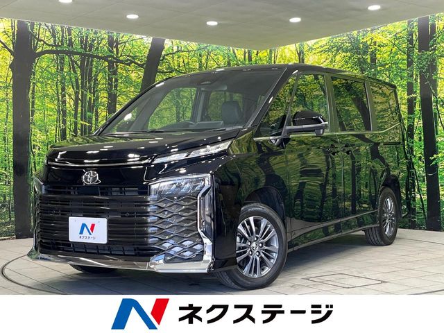 2025 Toyota Voxy
