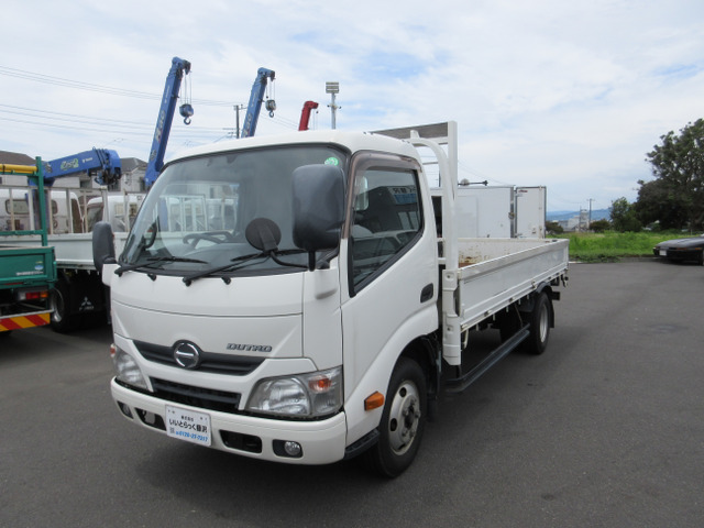 2015 Hino Dutro