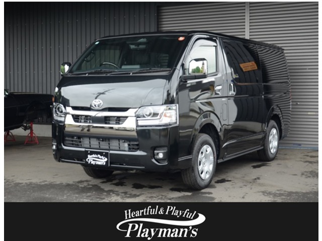 Toyota Hiace Van 1