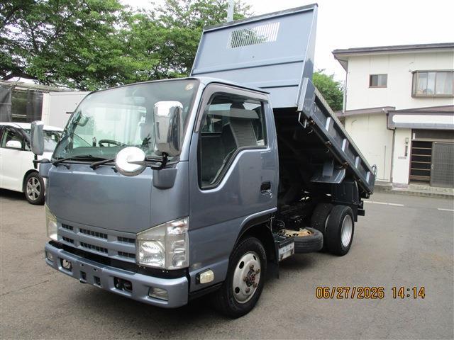 2010 Isuzu Elf