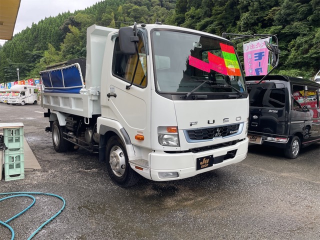 Mitsubishi Fuso Fighter 1