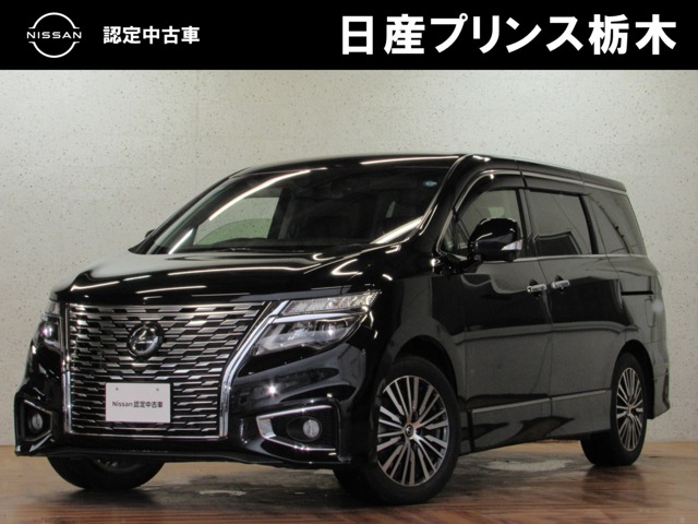 Nissan Elgrand 2
