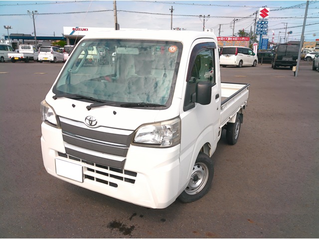 Toyota Pixis Truck 1