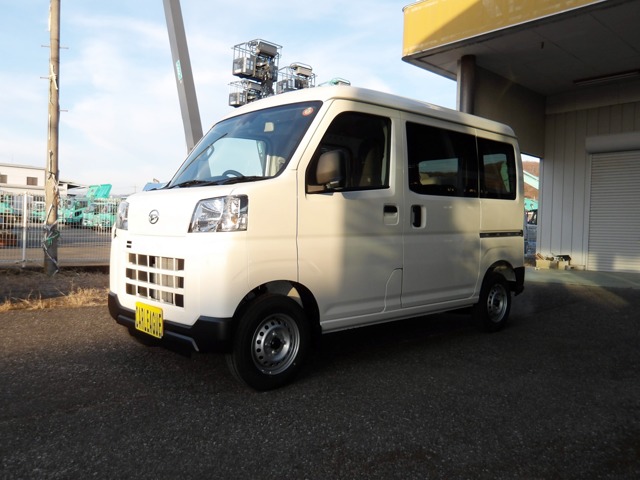 2025 Daihatsu Hijet Cargo
