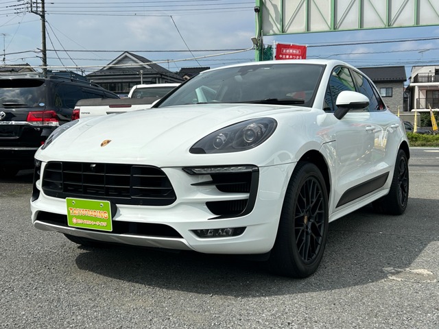 2016 Porsche Macan