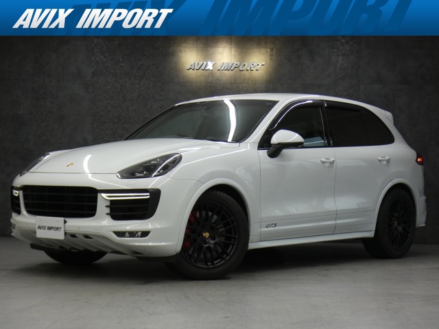 Porsche Cayenne 2