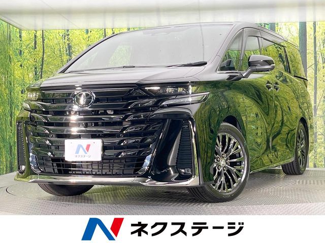 Toyota Vellfire 2