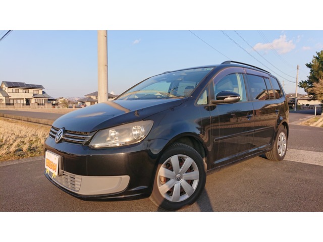 Volkswagen ゴルフトゥーラン 1