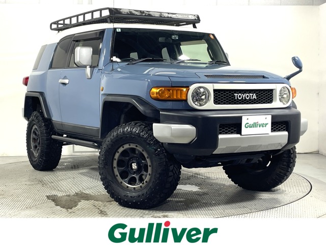 Toyota FJ Cruiser 2