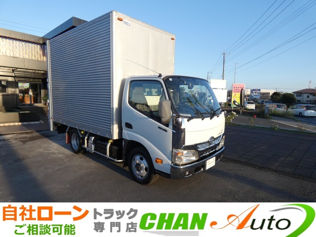 2015 Hino Dutro