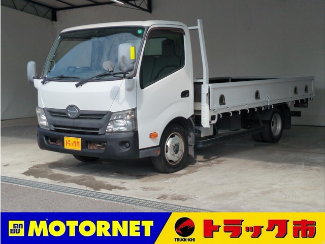 2013 Hino Dutro