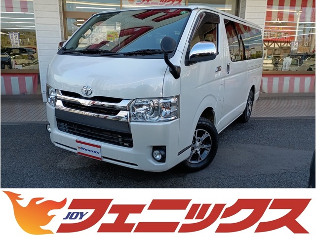 Toyota Regius Ace 1