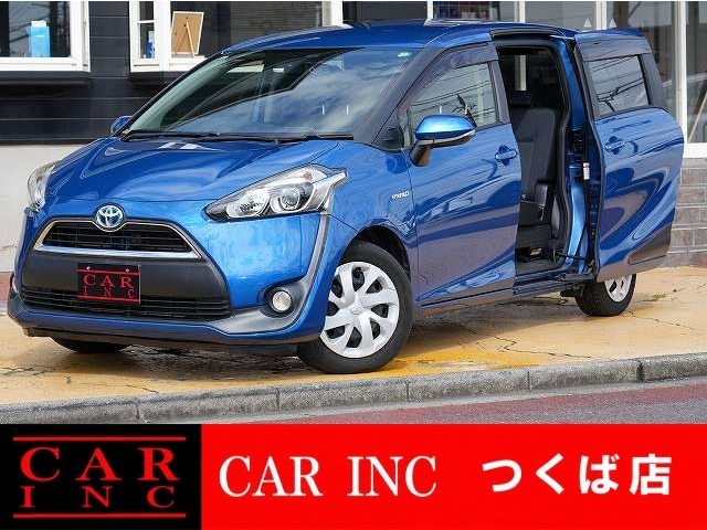 Toyota Sienta 1