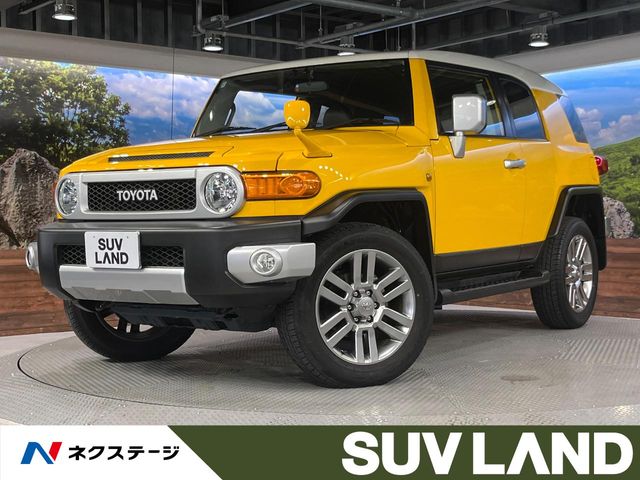 Toyota FJ Cruiser 2