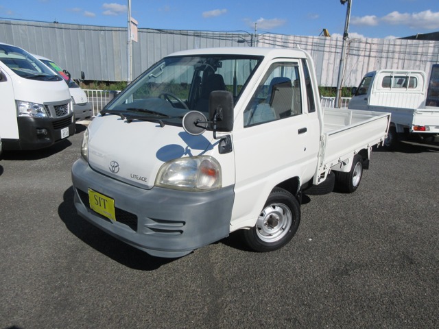 Toyota Light Ace Truck 1
