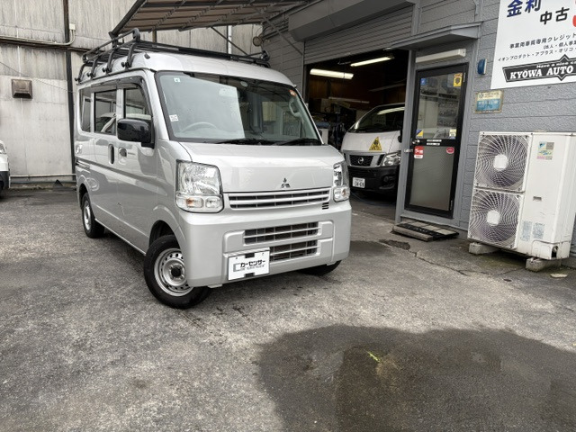2022 Mitsubishi Minicab Van