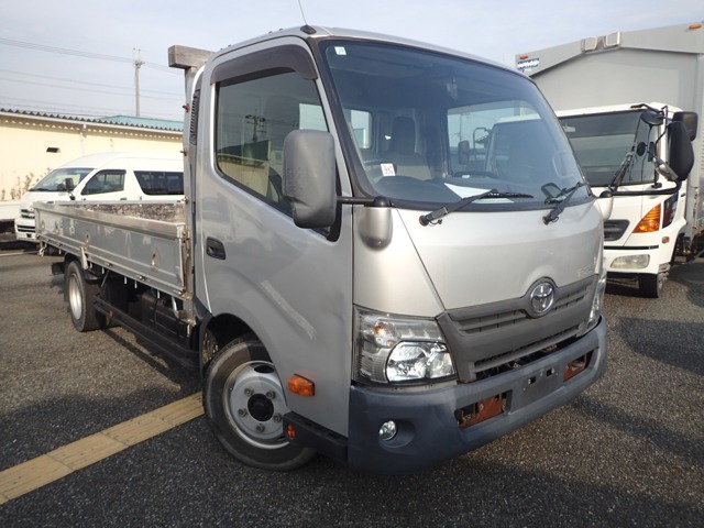 Toyota Toyoace 1