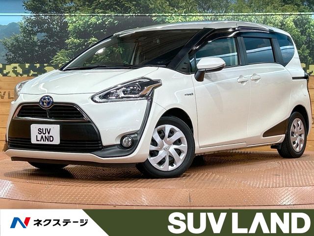 Toyota Sienta 1
