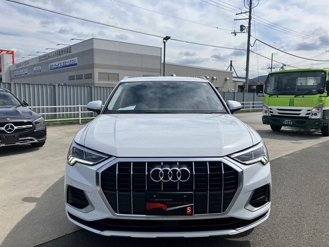 Audi Q3 1
