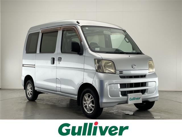 Daihatsu Hijet Cargo 1