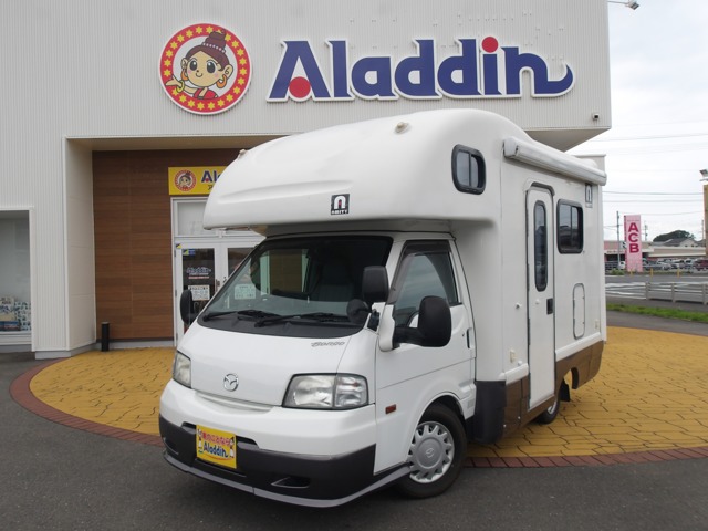 Mazda Bongo Truck 1