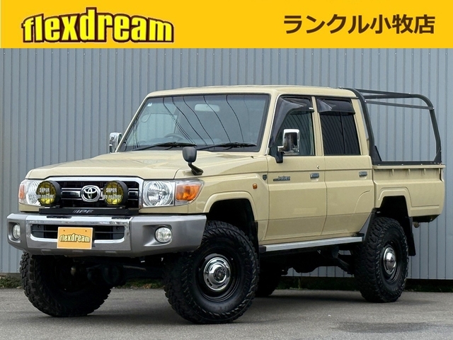 Toyota Land Cruiser 70 Pickup 1