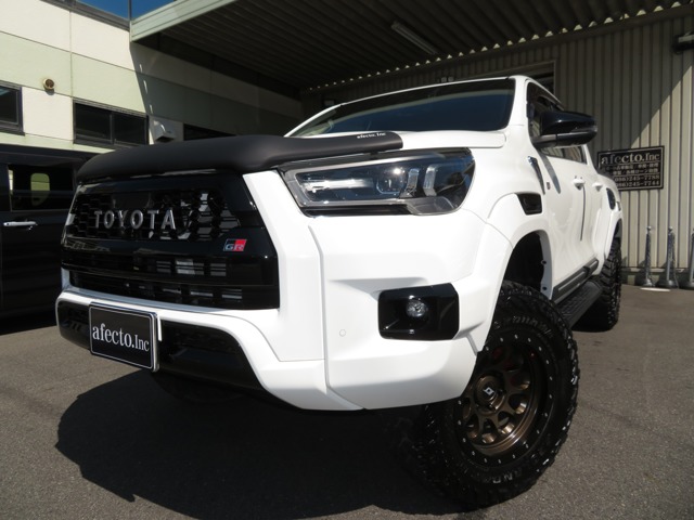 Toyota Hilux 1