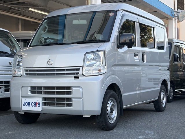 Nissan NV100 Clipper 2