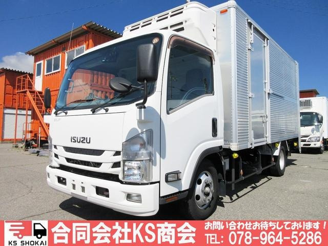 2017 Isuzu Elf