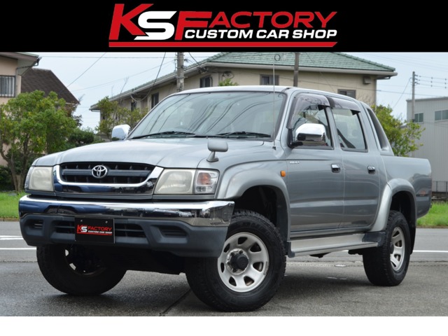 2003 Toyota Hilux