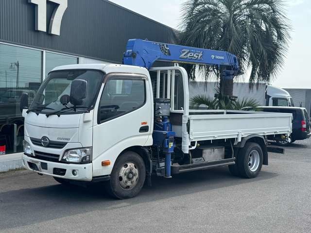 2017 Hino Dutro