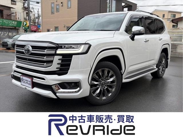 Toyota Land Cruiser 300 2