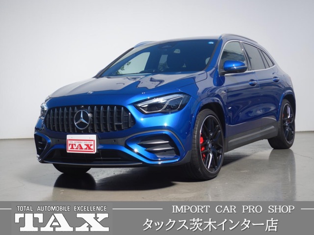 Mercedes-Benz GLA-Class 1