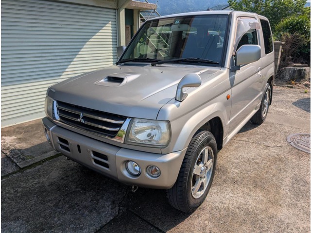 Mitsubishi Pajero Mini 1