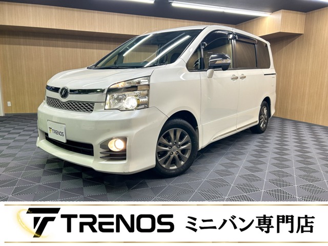 Toyota Voxy 1