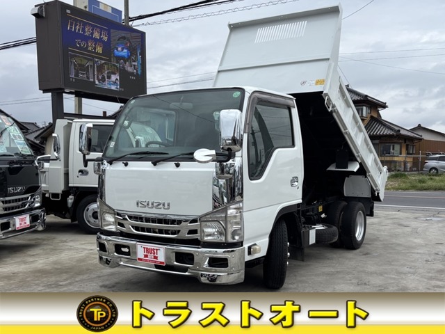 2011 Isuzu Elf