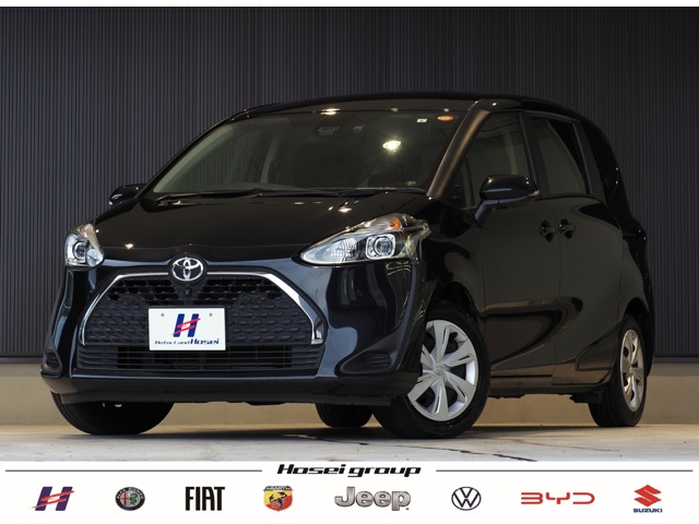 Toyota Sienta 1