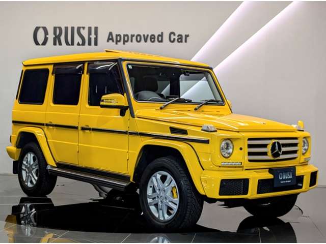 Mercedes-Benz G-Class 1