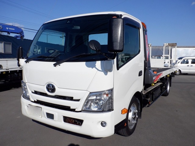 Toyota Toyoace 1