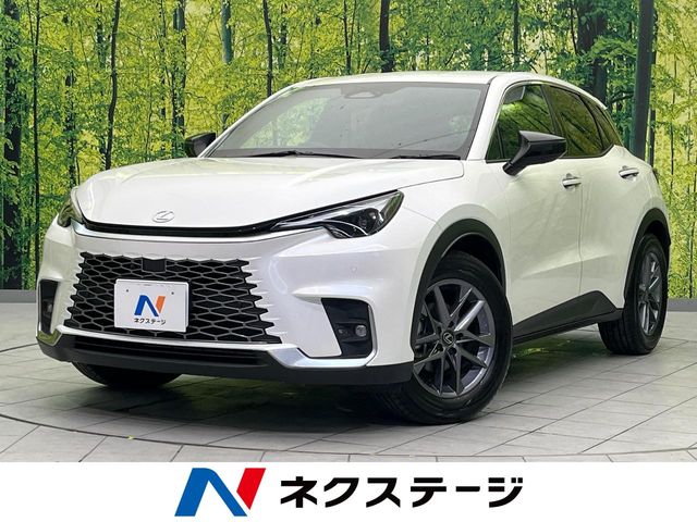 2025 Lexus LBX