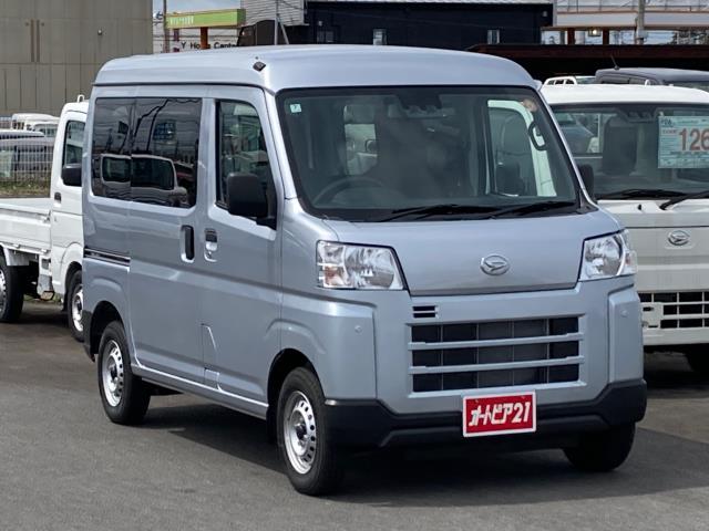 Daihatsu Hijet Cargo 1