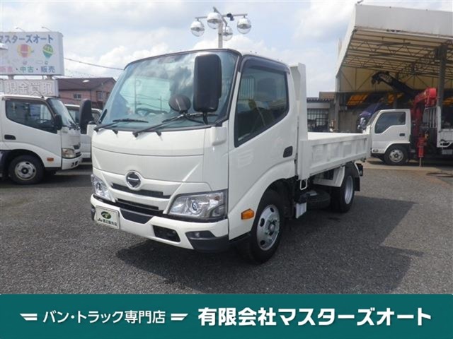2025 Hino Dutro