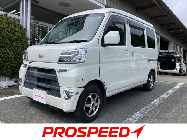 Daihatsu Hijet Cargo 1