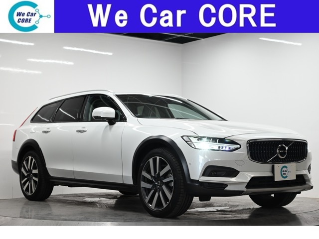 Volvo V90 Cross Country 1