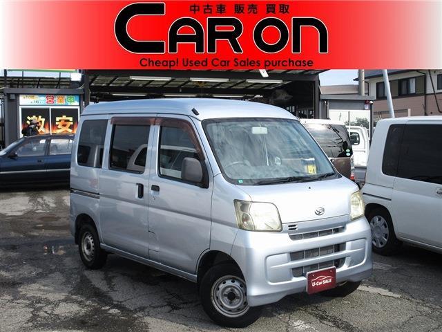Daihatsu Hijet Cargo 1