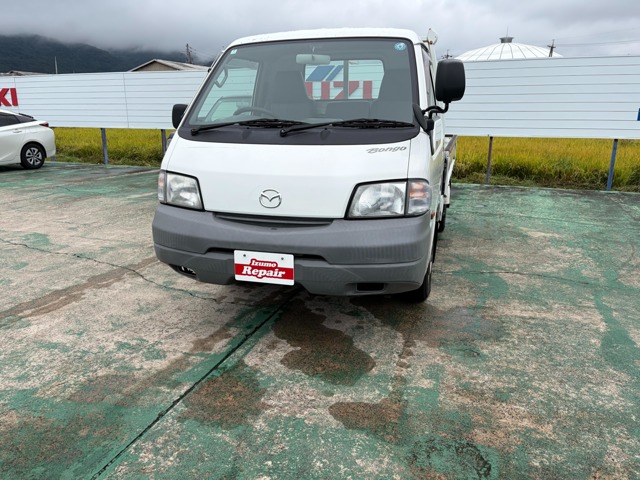 Mazda Bongo Truck 1