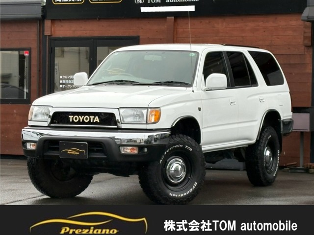 Toyota Hilux Surf 2